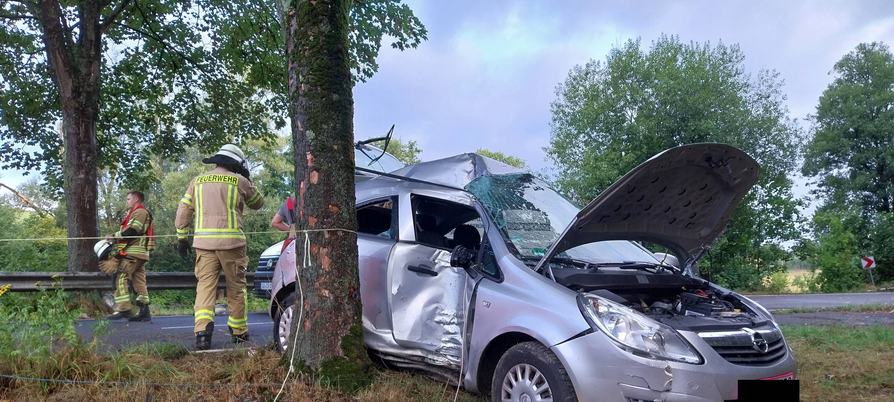 Much: 18-jährige Autofahrerin bei Unfall schwer verletzt