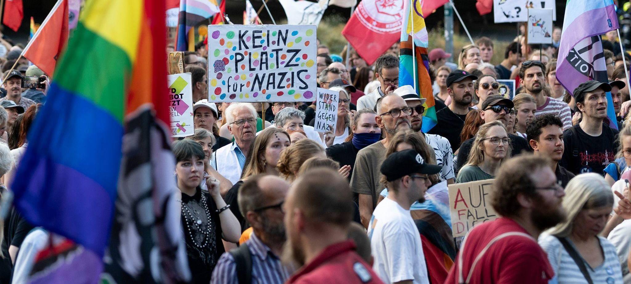 Nach der Wahl in Sachsen-Anhalt - Proteste in Essen