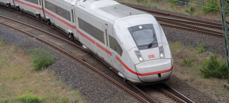 Bahn: Linksrheinische Streckensanierung auf der Kippe