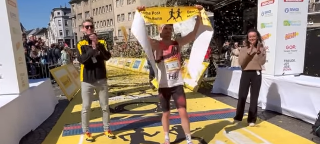 Hagen Bierlich und Maike Drieb-Schön gewinnen Bonn-Marathon